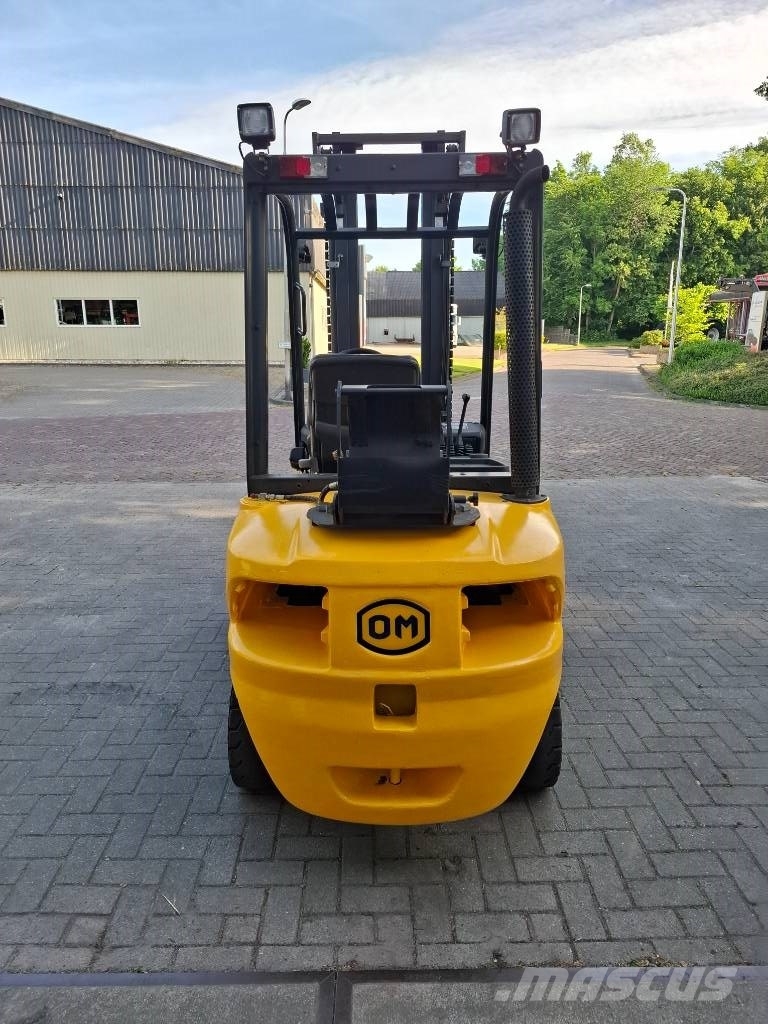OM XG30 Heftruck LPG forklifts