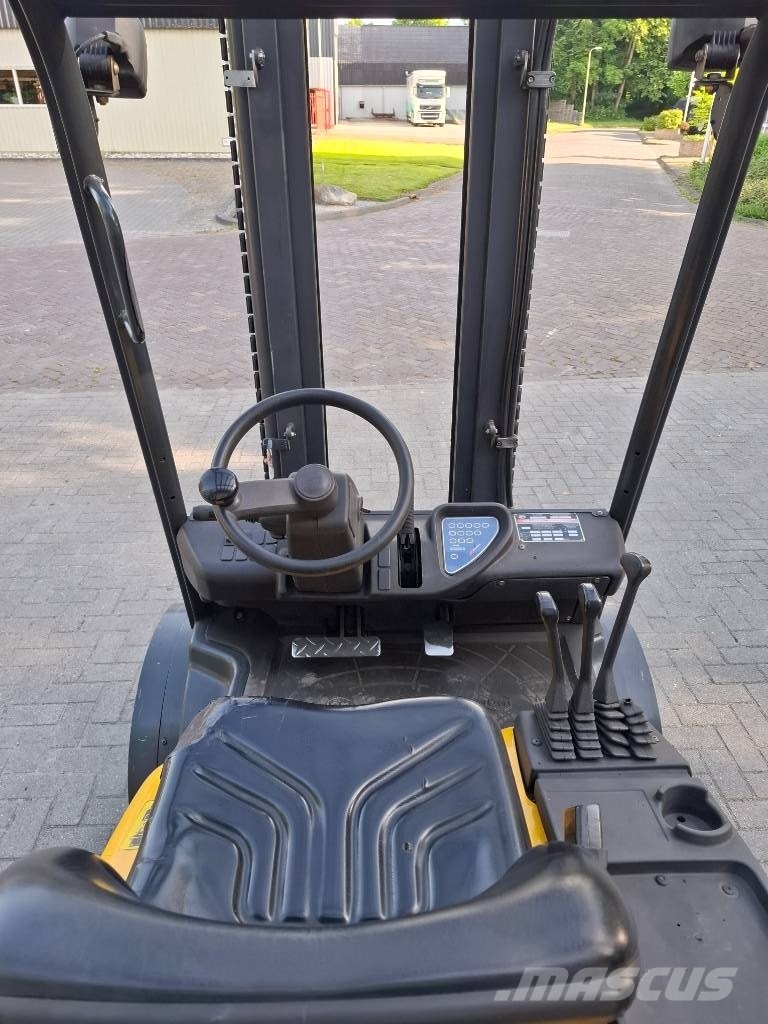 OM XG30 Heftruck LPG forklifts