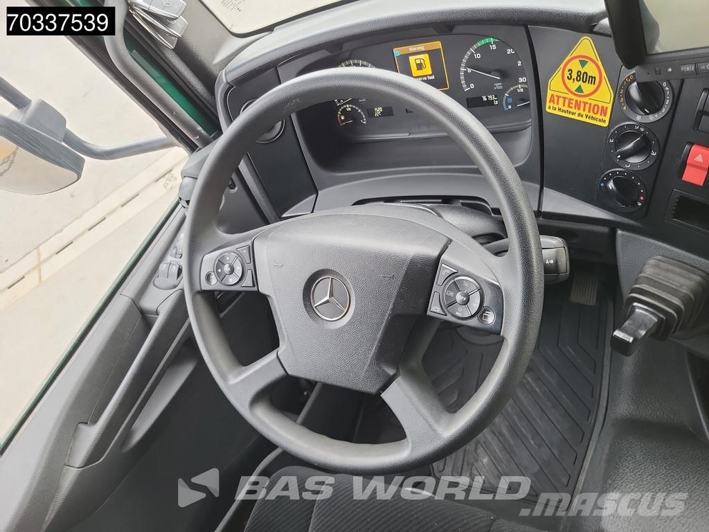 Mercedes-Benz Atego 1324 4X2 6-Cylinder Engine Automatic Tailgat Furgons