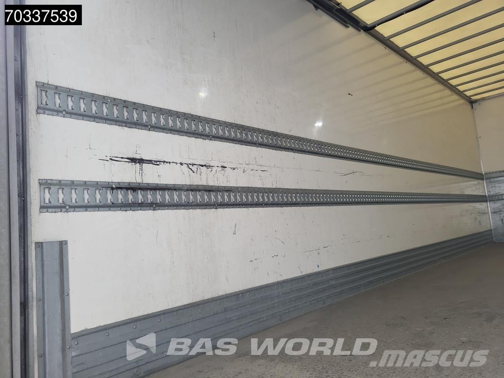 Mercedes-Benz Atego 1324 4X2 6-Cylinder Engine Automatic Tailgat Camiones caja cerrada