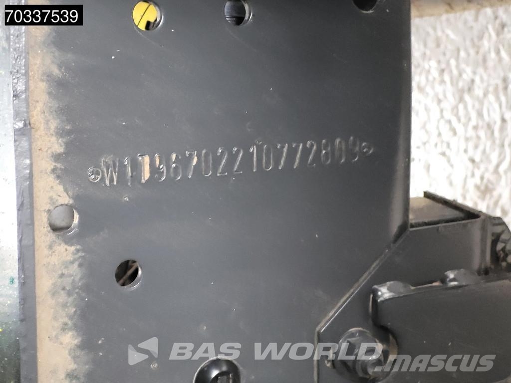 Mercedes-Benz Atego 1324 4X2 6-Cylinder Engine Automatic Tailgat Furgons
