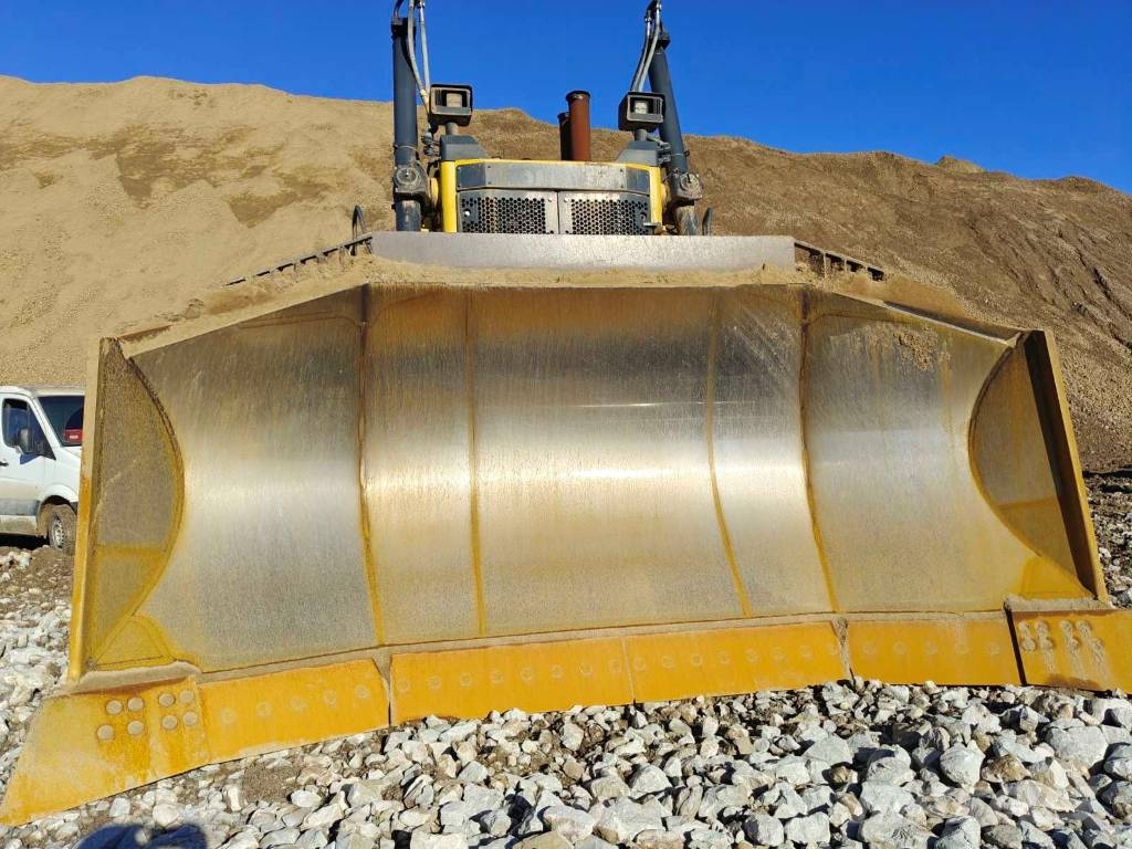 Komatsu D375A-8E0 Kāpurķēžu buldozeri