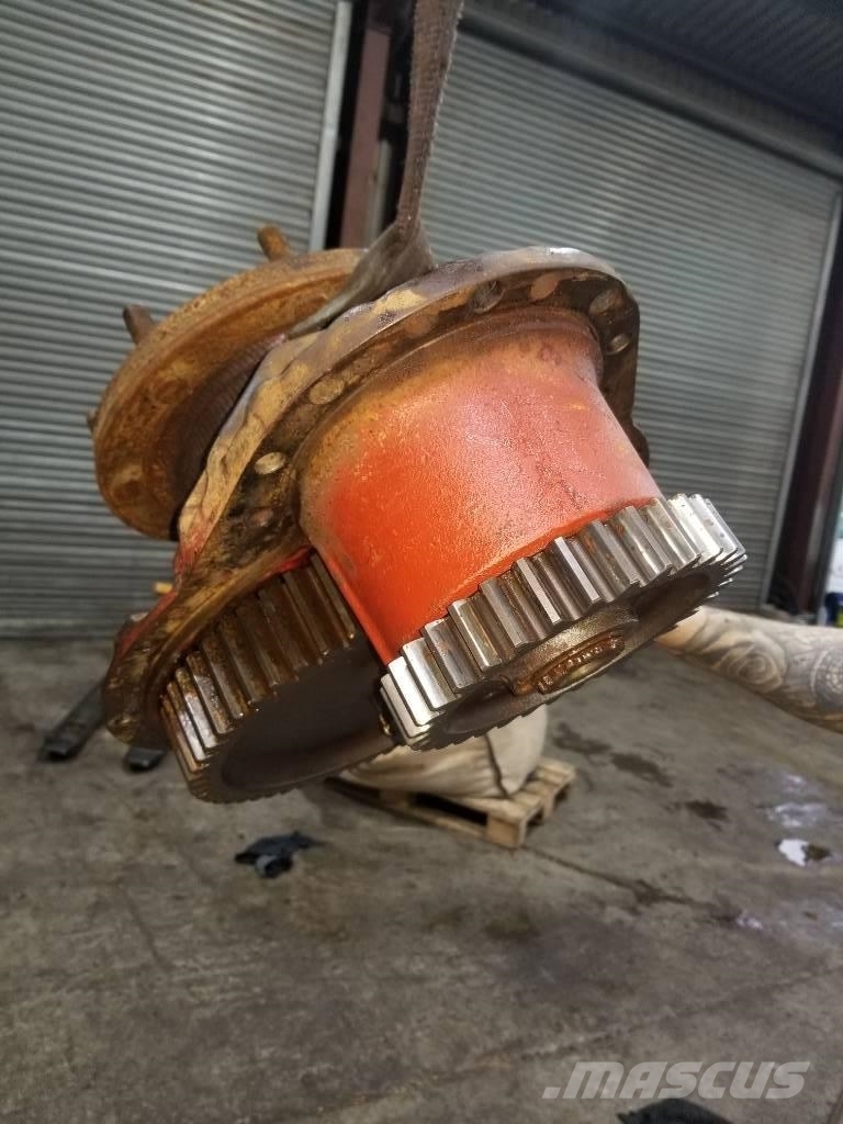 Valmet 820 Black Cab Final Drive Hub Transmission
