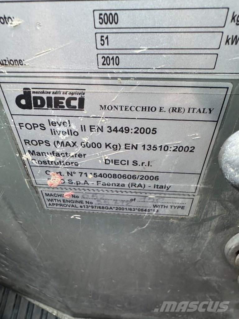 Dieci 25,6 Chargeuse télescopique sur pneus