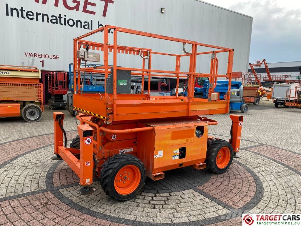 SkyJack SJ6826RT Diesel 4x4 Scissor Work Lift 992cm シザースリフト