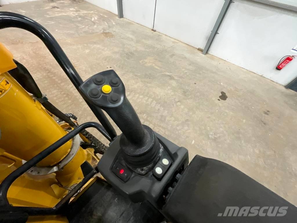 CAT PM 310 Raspadoras