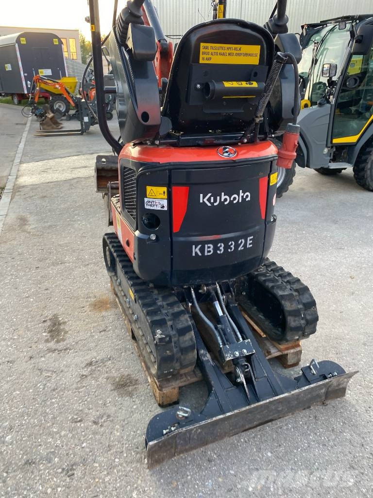 Kubota Kurzheckbagger U 10-5 Elektrik Pelle sur chenilles