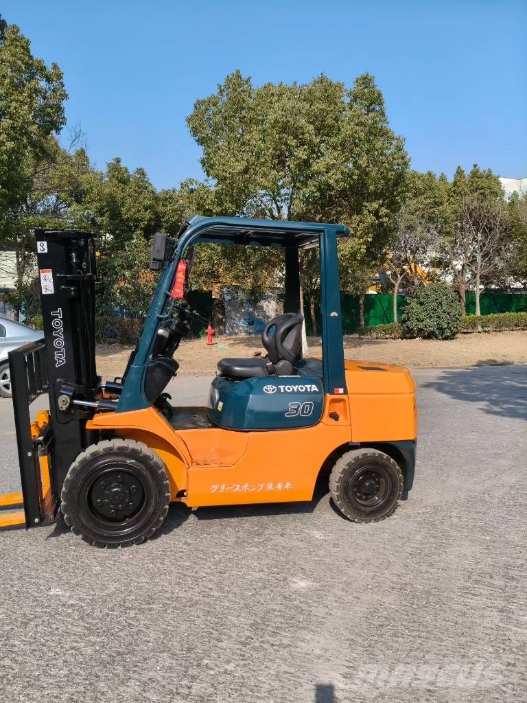 Toyota 7FD30 Dizelski viljuškari