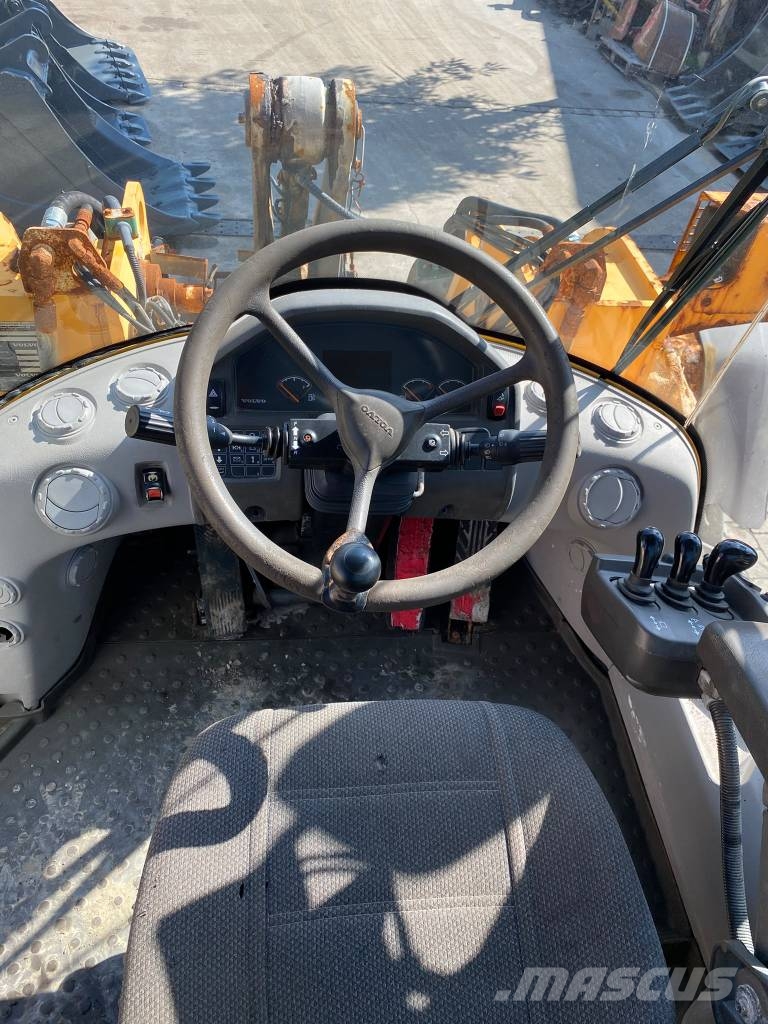 Volvo L 110 G Wielladers