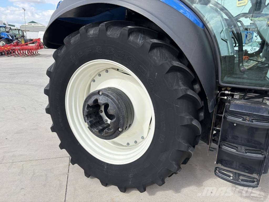 New Holland T5.120AC Traktorok