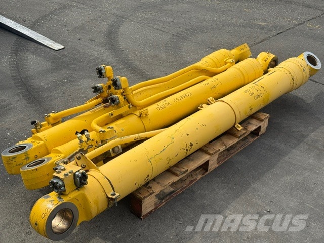 Komatsu PC 350 LC-8 PARTS ONLY !!!! Εκσκαφείς με ερπύστριες