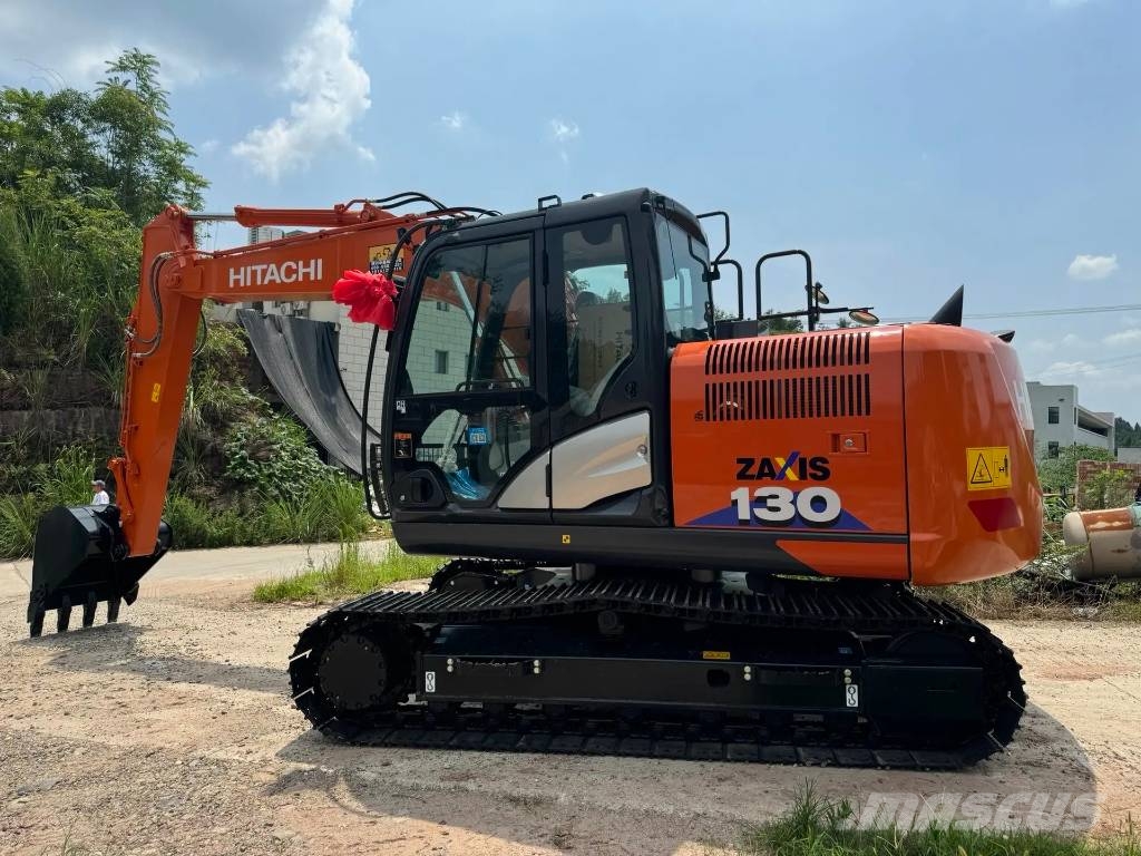 Hitachi ZX 130 Raupenbagger