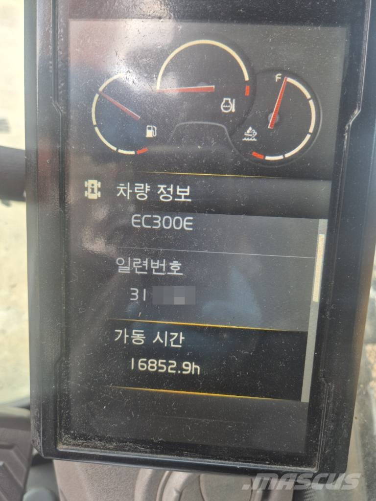 Volvo EC 300 E 履带挖掘机