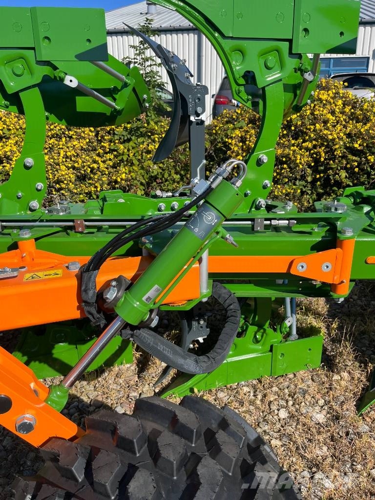 Amazone TERES Reversible ploughs