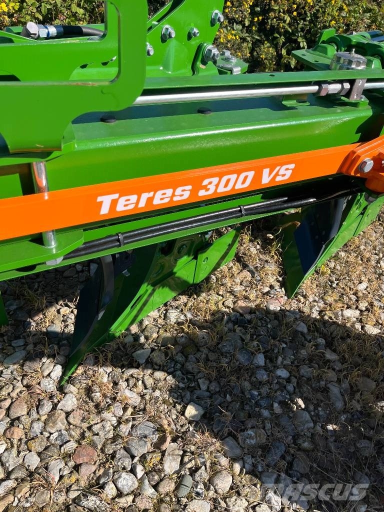 Amazone TERES Reversible ploughs