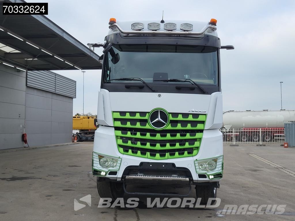 Mercedes-Benz Arocs 3363 Arocs 6X4 Kesla 2117ZT Crane Holz Trans Nákladné vozidlá na prepravu dreva