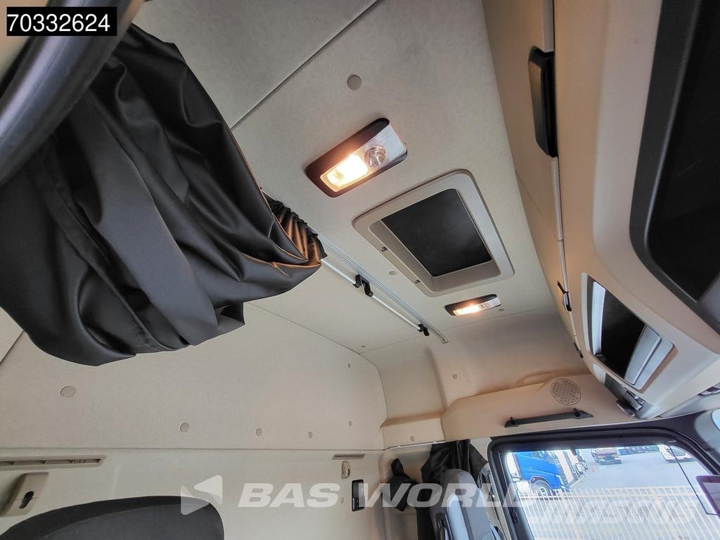 Mercedes-Benz Arocs 3363 Arocs 6X4 Kesla 2117ZT Crane Holz Trans Nákladné vozidlá na prepravu dreva