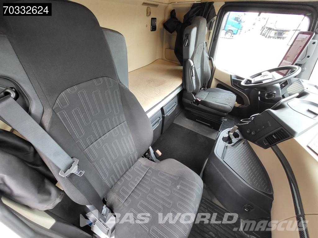 Mercedes-Benz Arocs 3363 Arocs 6X4 Kesla 2117ZT Crane Holz Trans Nákladné vozidlá na prepravu dreva