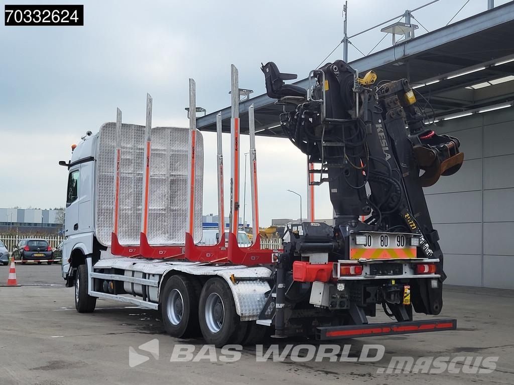 Mercedes-Benz Arocs 3363 Arocs 6X4 Kesla 2117ZT Crane Holz Trans Nákladné vozidlá na prepravu dreva