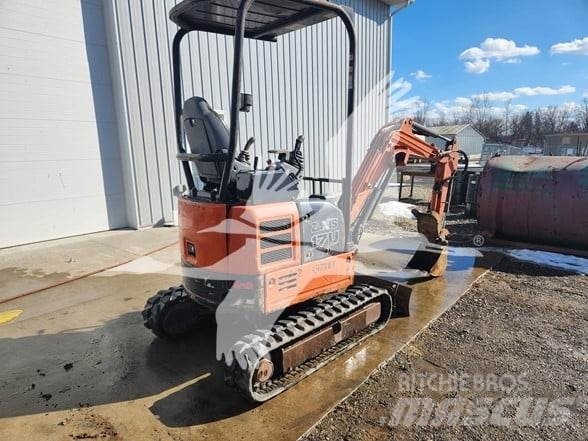 チチヤス 2017 HITACHI ZX135US-6 For Sale - YouTube