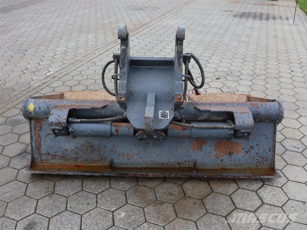 GRABENLÖFFEL, 2000 MM BRE Farm machinery