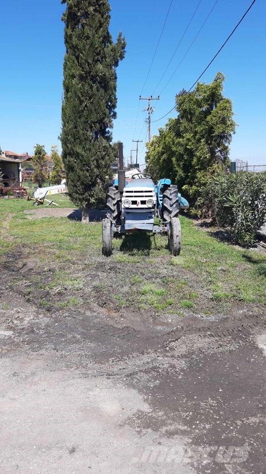 Mitsubishi 3250 Traktoren