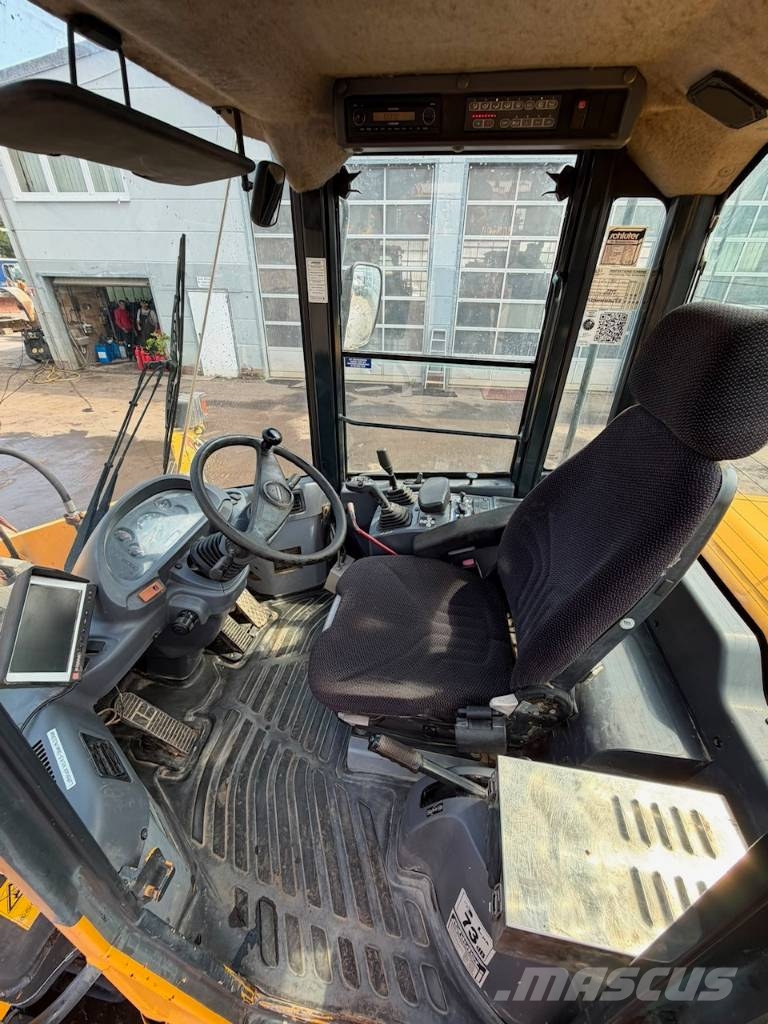 Komatsu WA 320-5 //BJ 2007 / 10549H/ZSA/Klima Cargadoras sobre ruedas