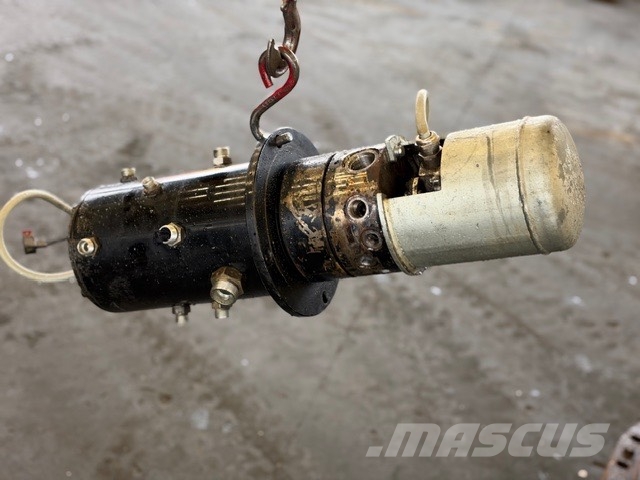 CASE WX 240 HYDRAULIC SWIVEL JOINTS Hydraulika