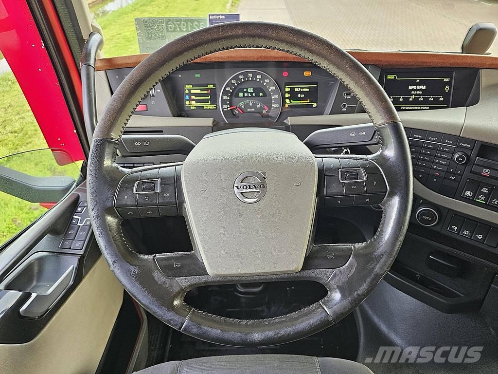 Volvo FH 540 6X4 EPSILON M110Z82 木材运输车
