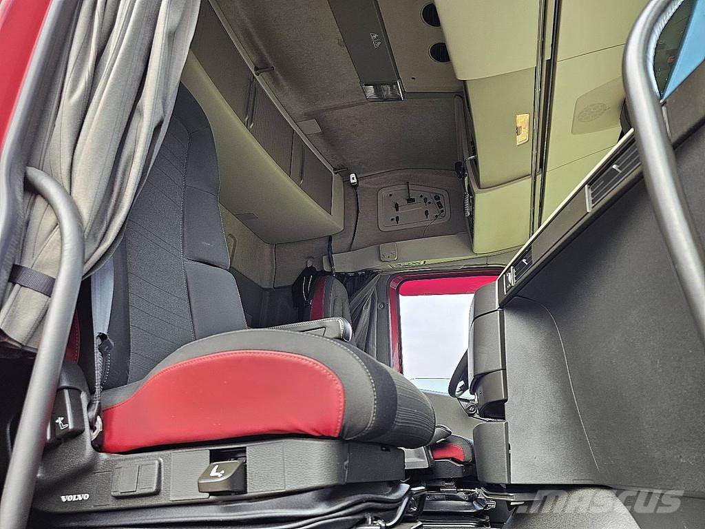 Volvo FH 540 6X4 EPSILON M110Z82 木材运输车