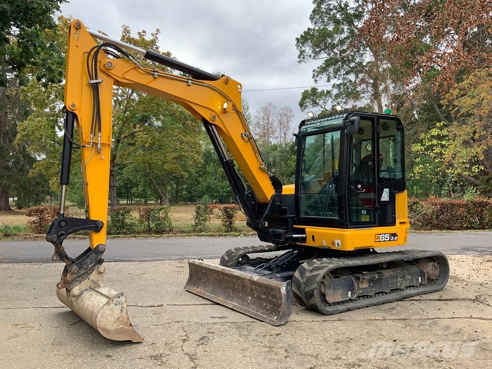 JCB 85 Z-2 中型挖掘机