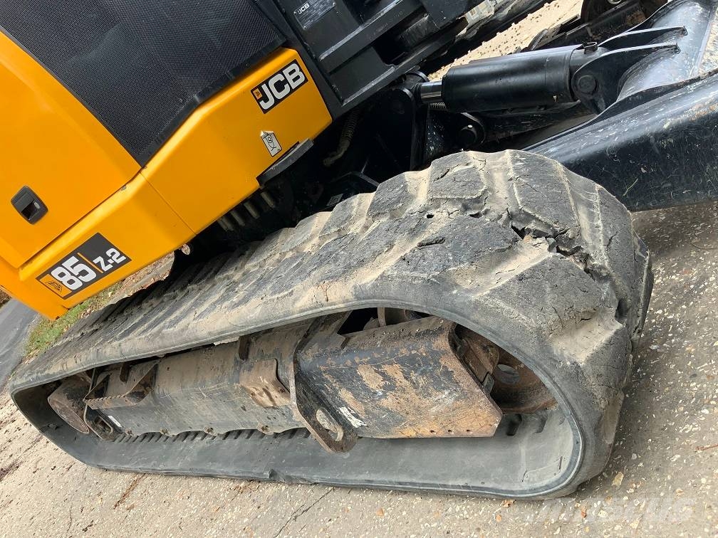 JCB 85 Z-2 中型挖掘机