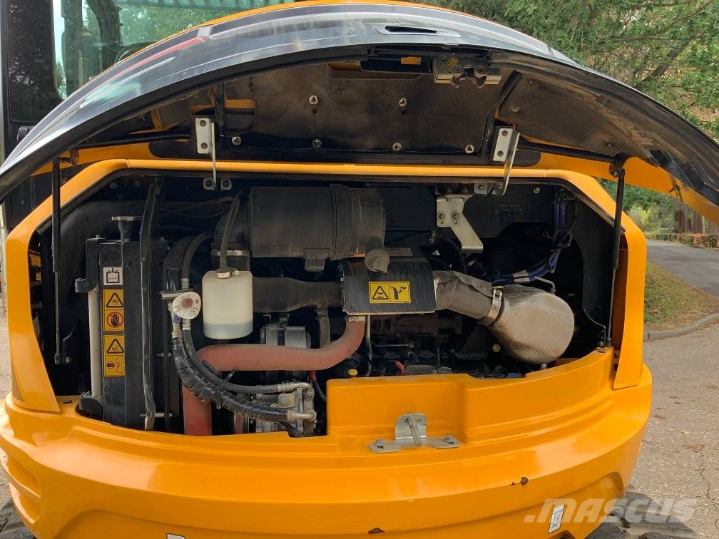 JCB 85 Z-2 中型挖掘机
