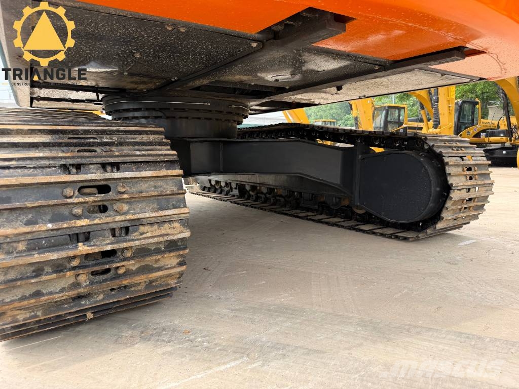 Doosan DX 225 LC Bagri goseničarji