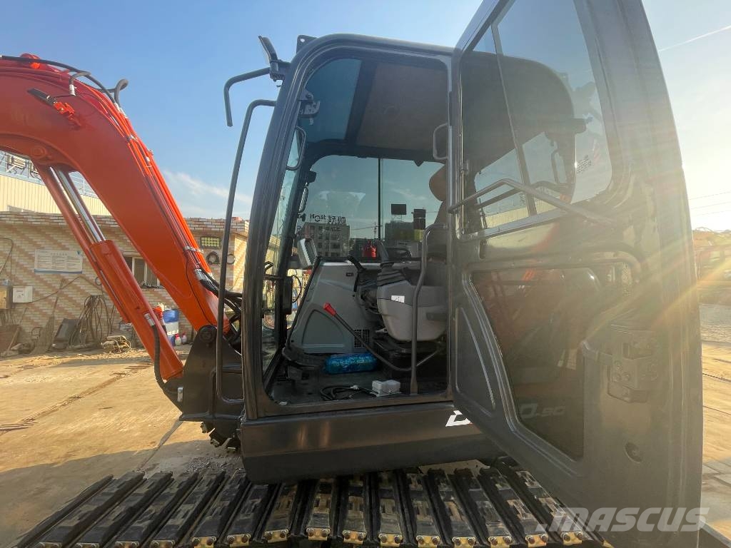 Doosan DX 60-9 C Midi bagri 7t – 12t