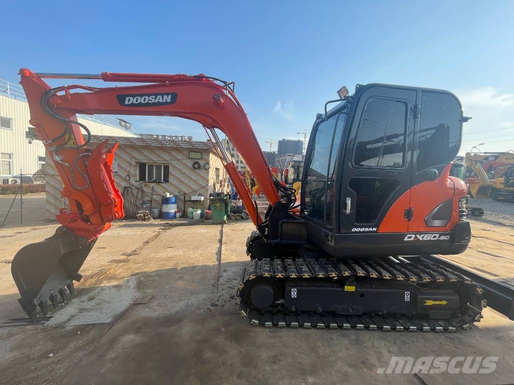 Doosan DX 60-9 C Midi bagri 7t – 12t