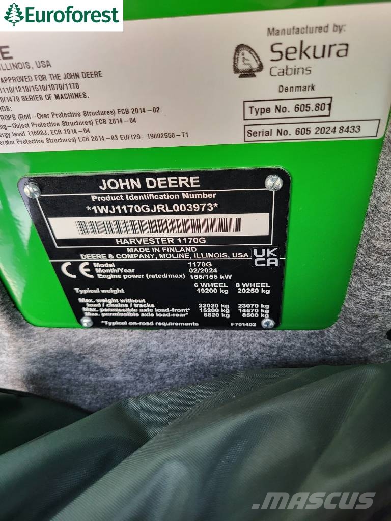 John Deere 1170 G Betakarítók