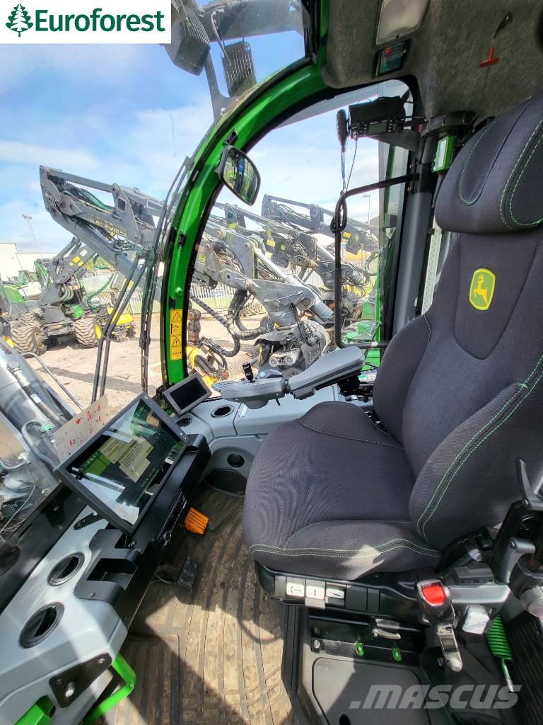 John Deere 1170 G Betakarítók