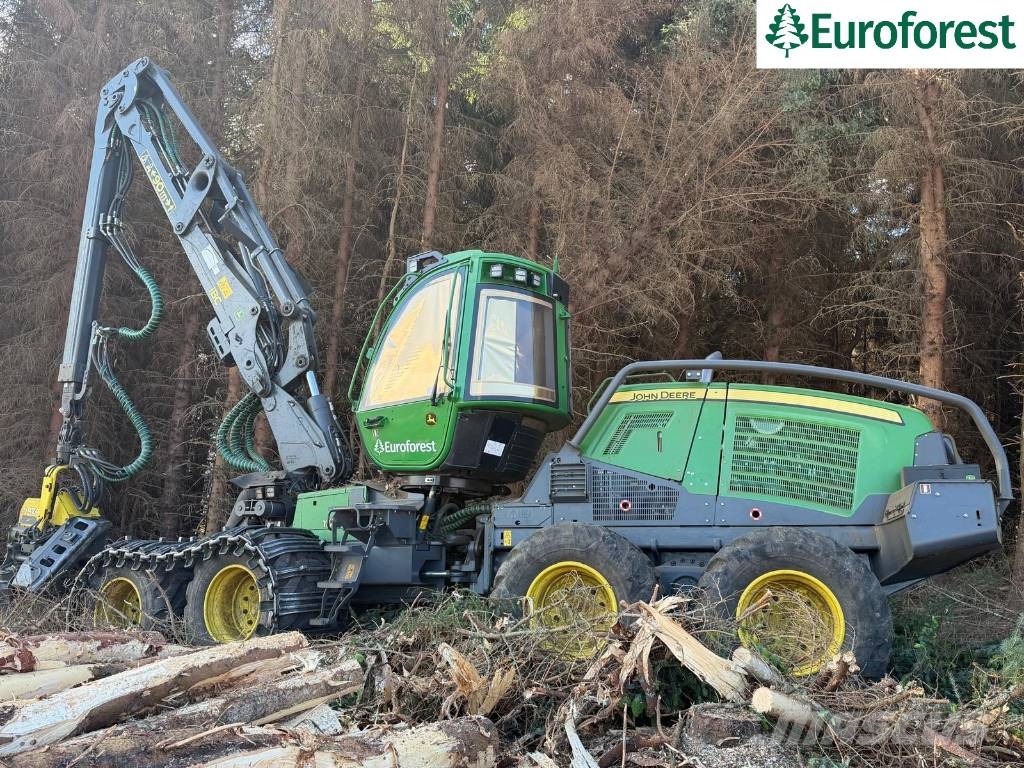 John Deere 1170 G Betakarítók