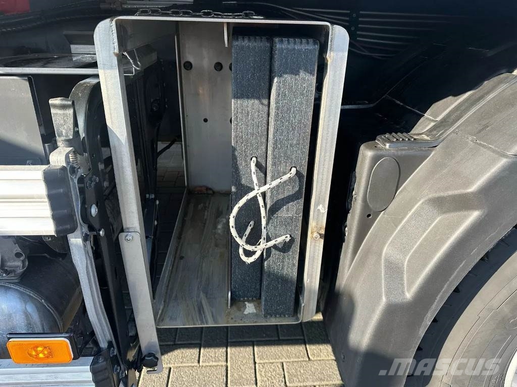 Volvo FH 500 8X4 RF-RT40G FASSI F1450R.2.8 + JIB L826 KR Lastbil med kran