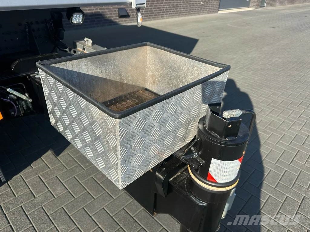 Volvo FH 500 8X4 RF-RT40G FASSI F1450R.2.8 + JIB L826 KR Lastbil med kran