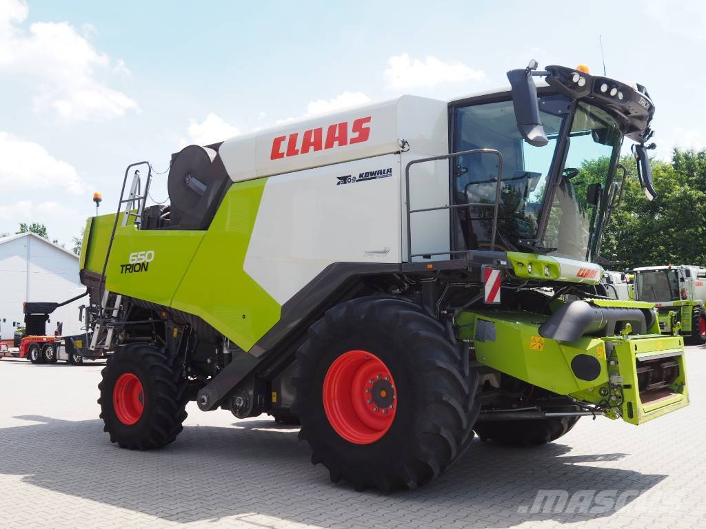 CLAAS Trion 650 + V680 Θεριζοαλωνιστικές μηχανές