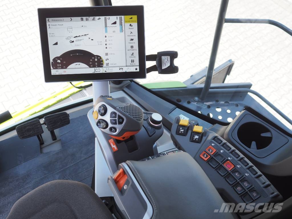 CLAAS Trion 650 + V680 Θεριζοαλωνιστικές μηχανές