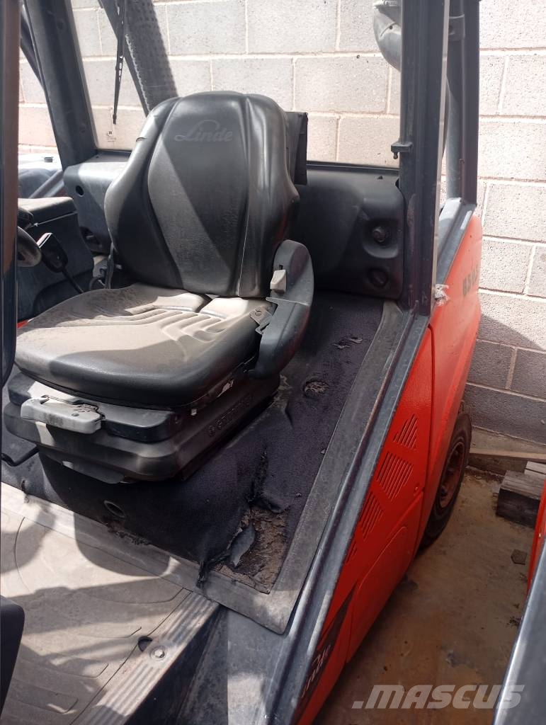 Linde H 35 디젤 지게차