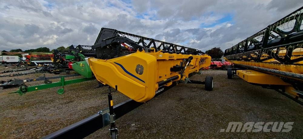 New Holland CX8.70 FS حصادات