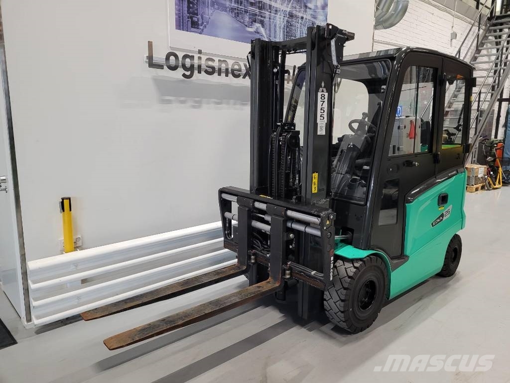 Mitsubishi FB 25 CN ( Litium akku ) شاحنات ذات رافعات شوكية تعمل بالكهرباء