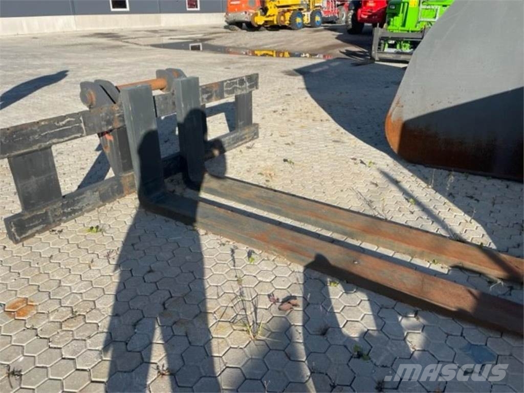  Øvrige Øvrigt udstyr Građevinarske viljuške