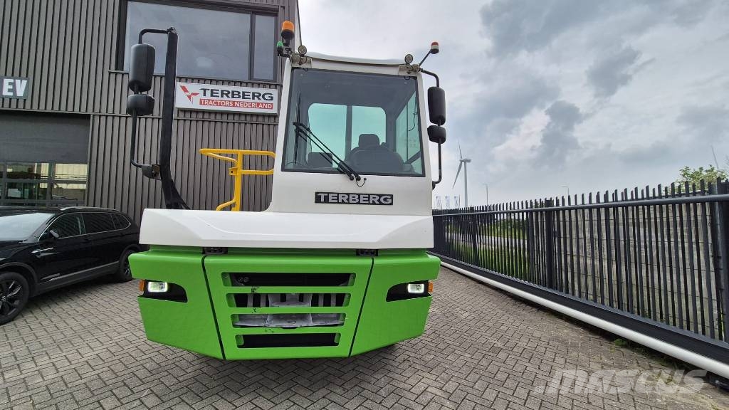 Terberg YT203EV (Several units available !!) 終端式曳引機