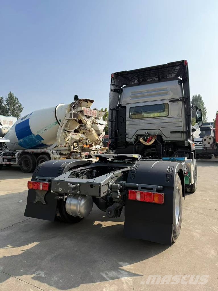 Sinotruk Honan وحدات الجر