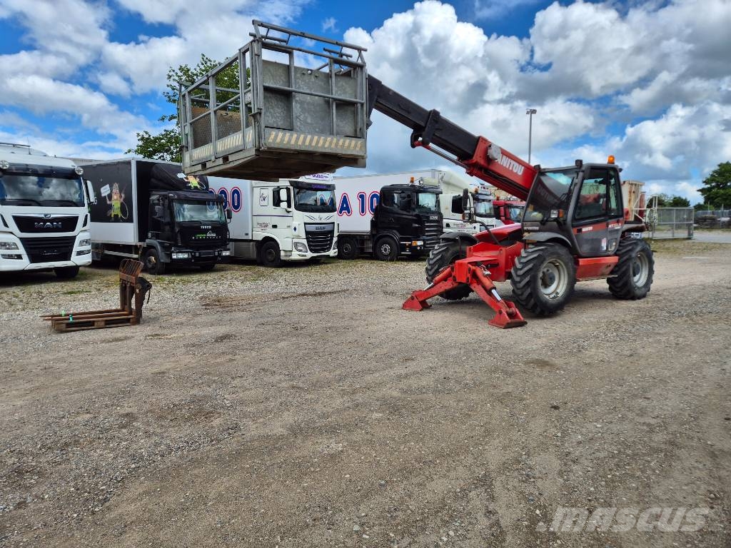 Manitou MT1235 // Platform (REMOTE control) // Forks Ładowarki teleskopowe